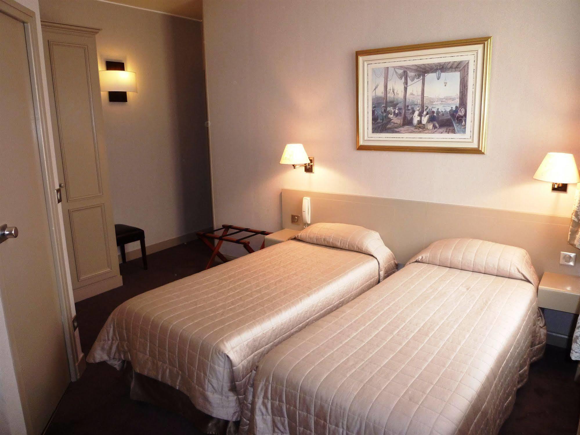 Hotel La Residence Du Berry Versailles Exterior foto